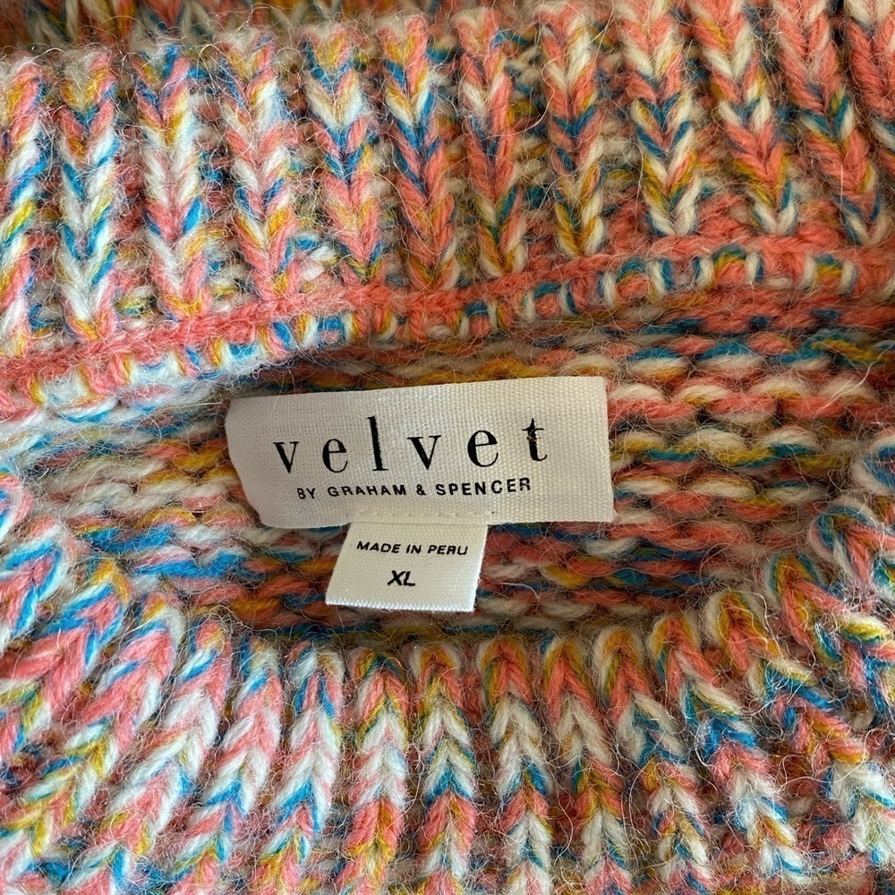 VELVET Drop Shoulder Wool Blend
Sweater Multi-color Pink Size XL New with tags - Picture 6 of 10
